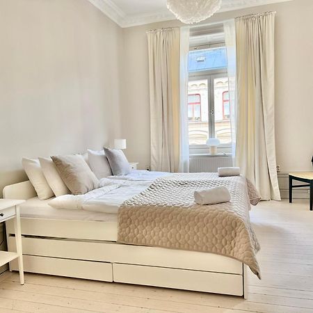 Apartament Laegenhet Med Fantastiskt Laege Sztokholm Zewnętrze zdjęcie